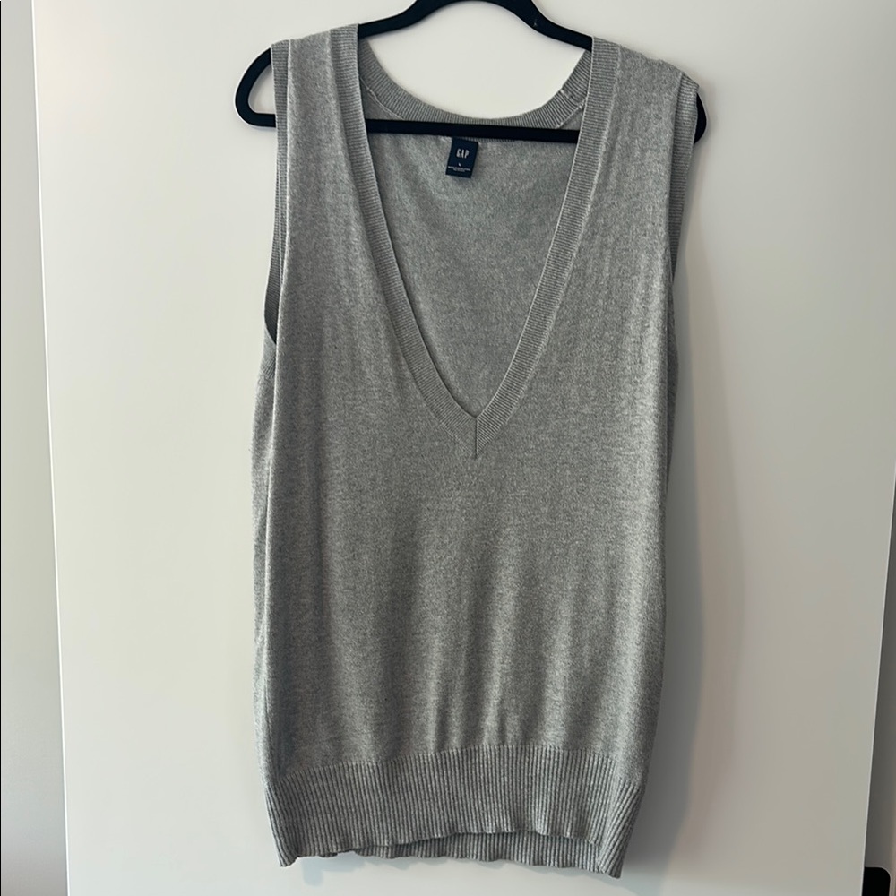 GAP Gray Knit sweater vest or Top